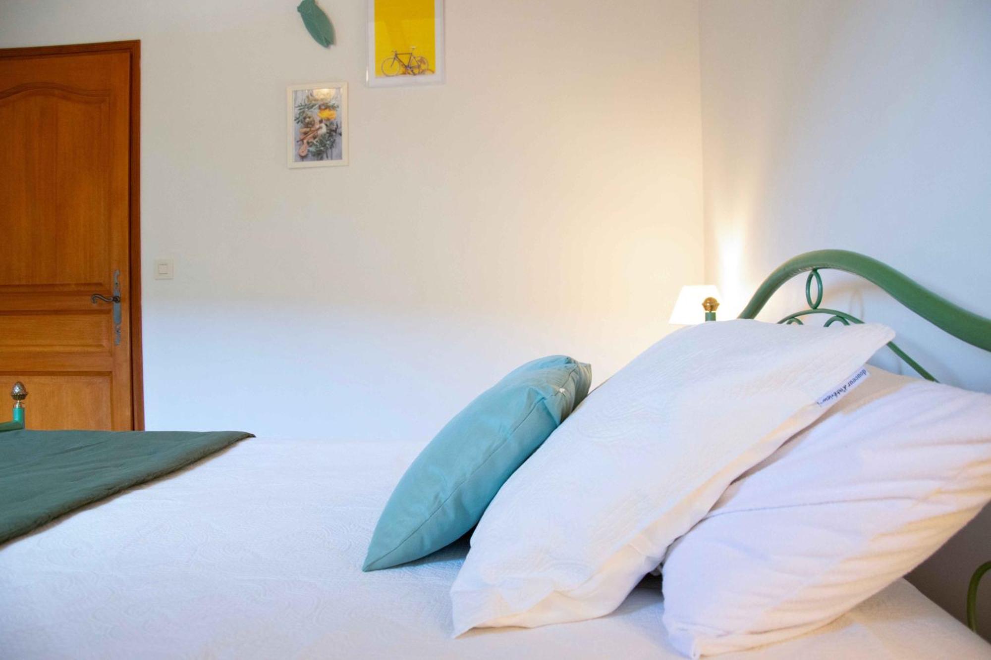 Les Grands Pres Des Baronnies Guest House La Roche-sur-le-Buis Exterior foto